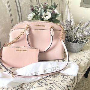 Michael Kors Medium Crossbody